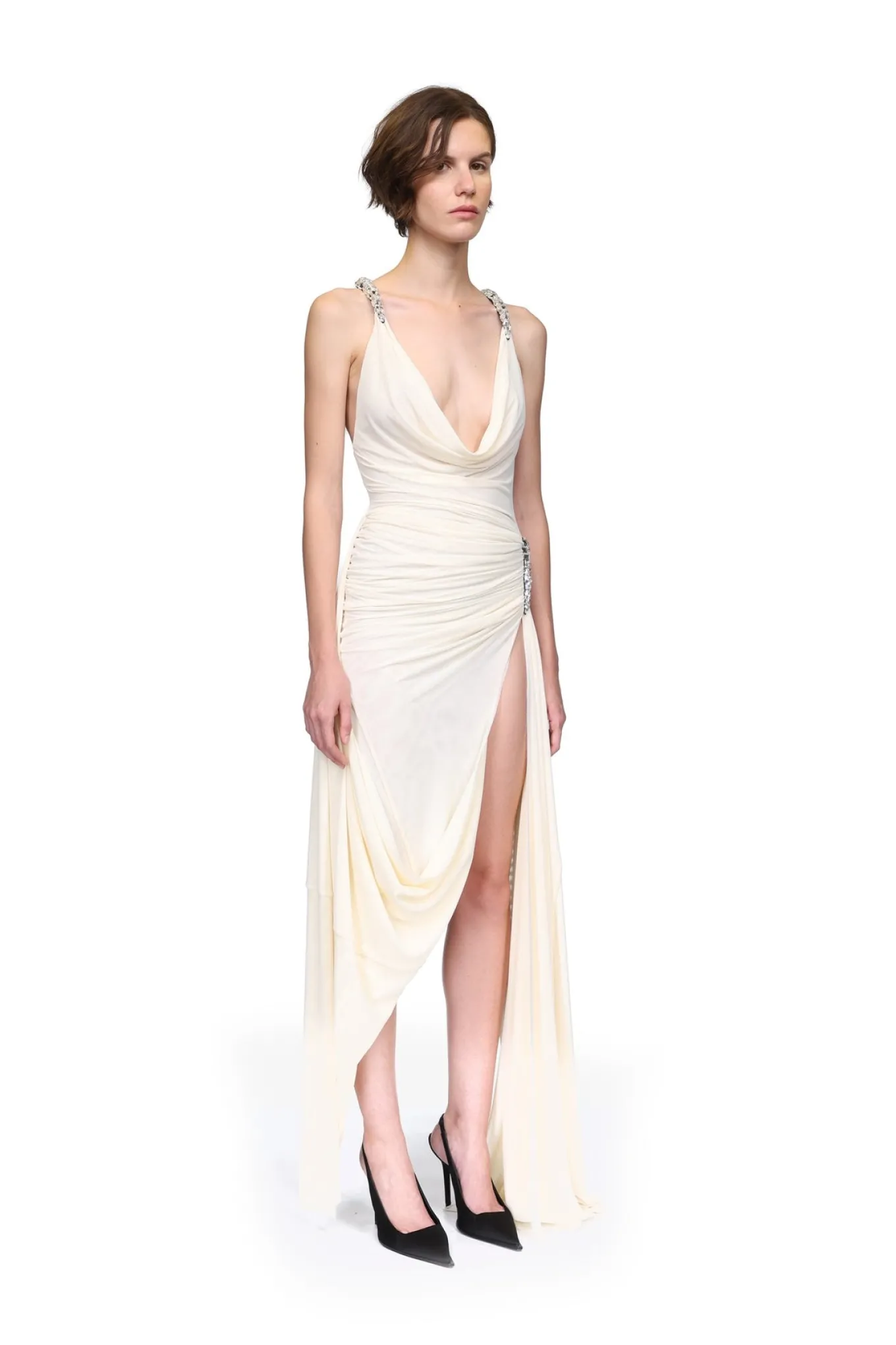 CRYSTAL CLAW DETAILING AND MESH GOWN