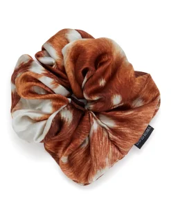 DEER HIDE PRINTED SATIN SCRUNCHIE IN BROWN