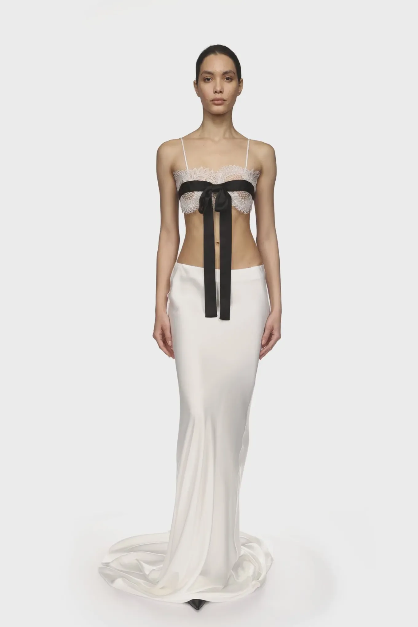 FRONT BOW AND LACE BRA TOP