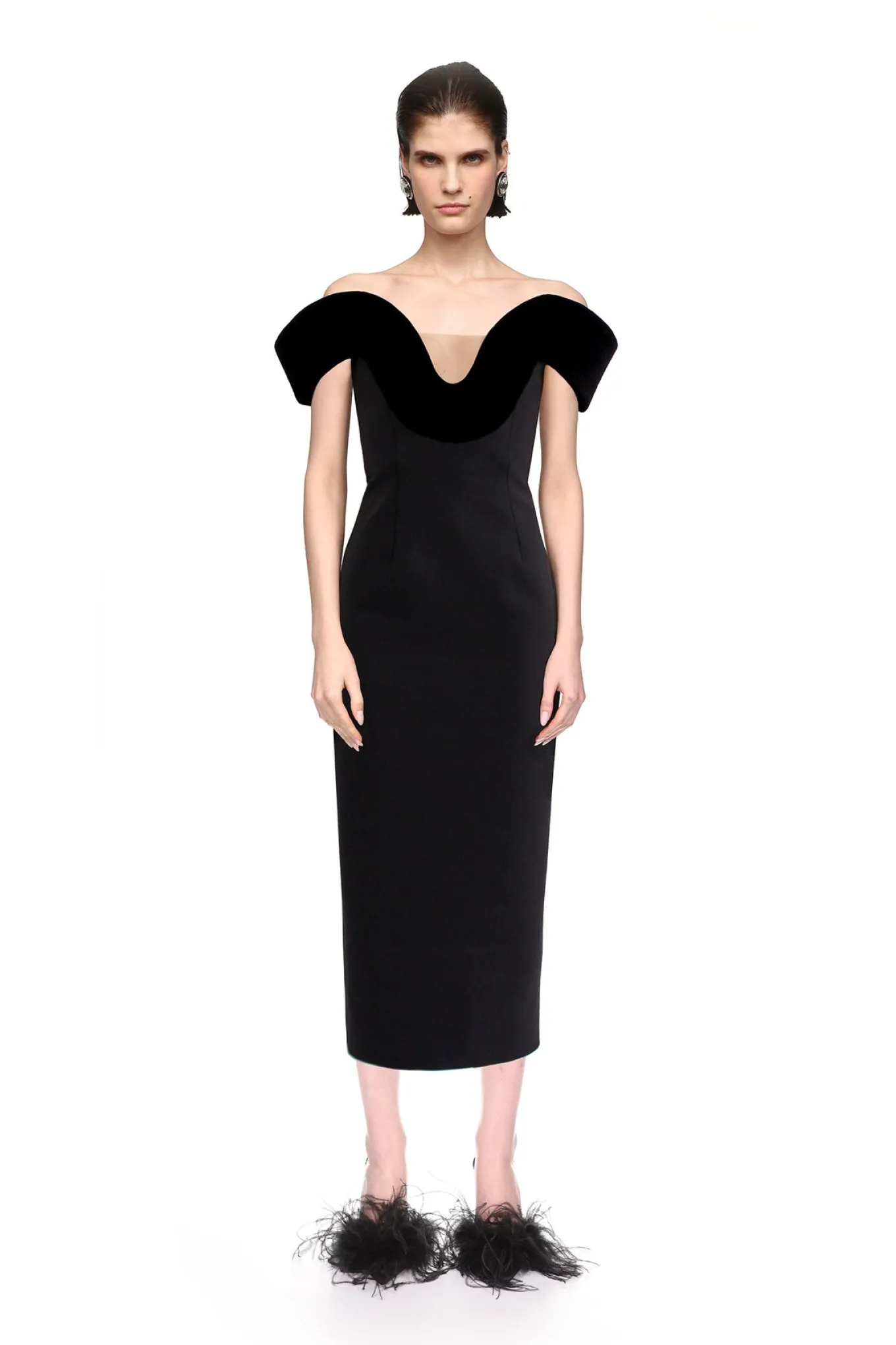 OFF THE SHOULDER VELVET DETAIL MIDI DRESS
