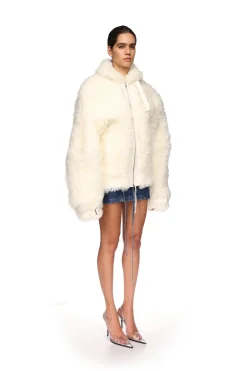 OVERSIZED SHEARLING JACKET IN WHITE