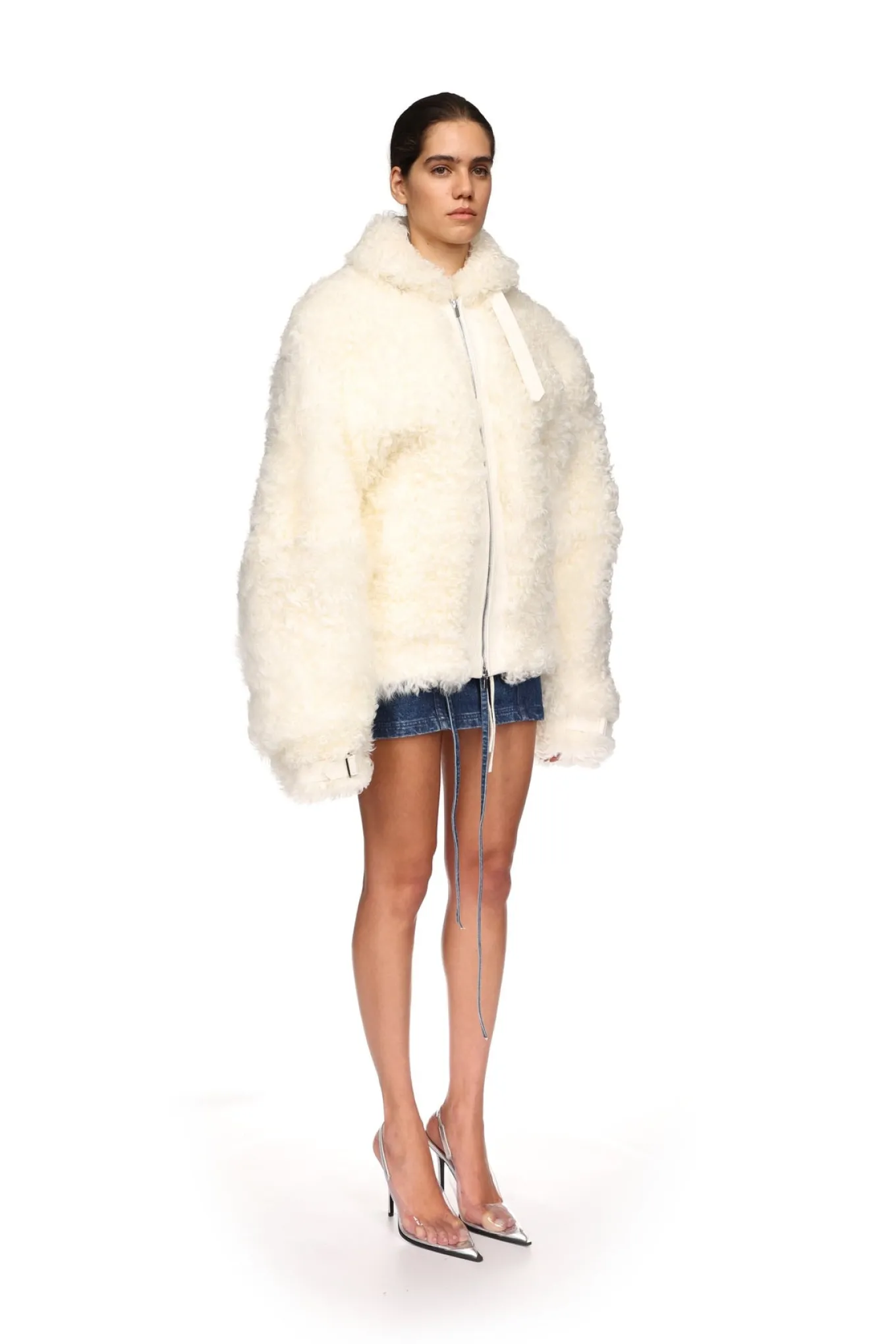 OVERSIZED SHEARLING JACKET IN WHITE