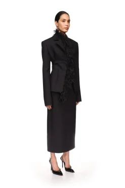 POCKET DETAIL MIDI SKIRT IN BLACK