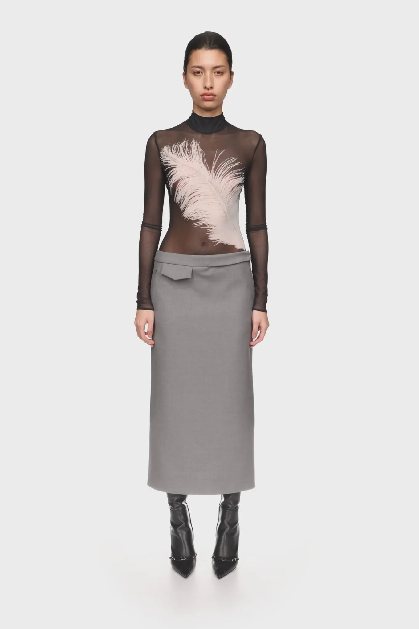 POCKET DETAIL MIDI SKIRT IN GREY