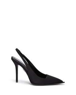 SLINGBACK PUMPS IN BLACK